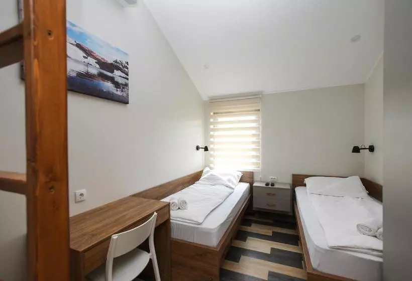 Hostel Atrijum