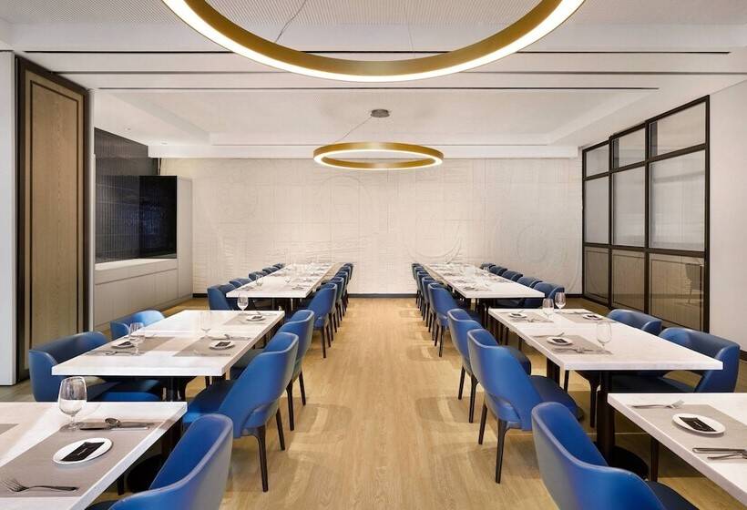 Отель Gravity Josun Seoul Pangyo, Autograph Collection