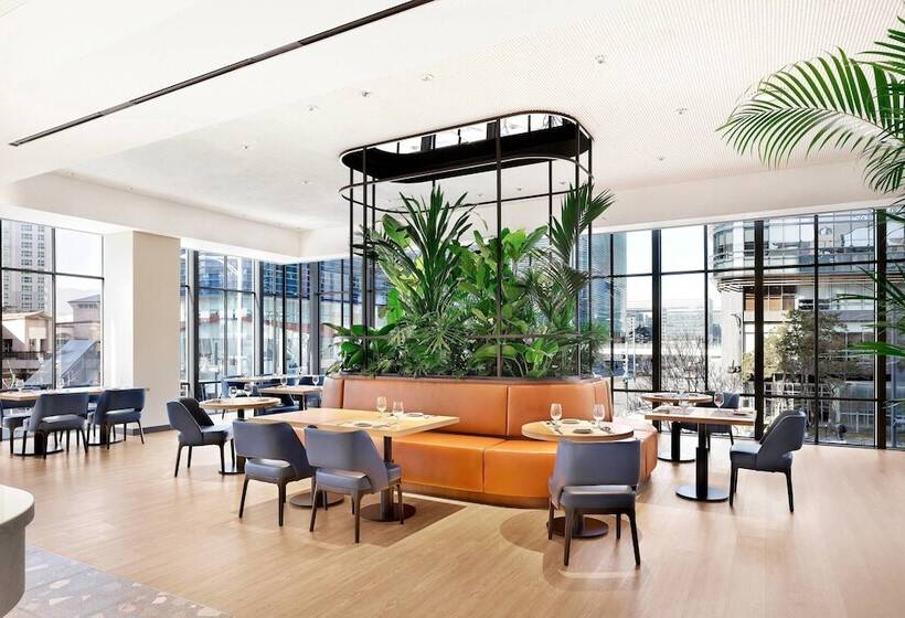 Отель Gravity Josun Seoul Pangyo, Autograph Collection