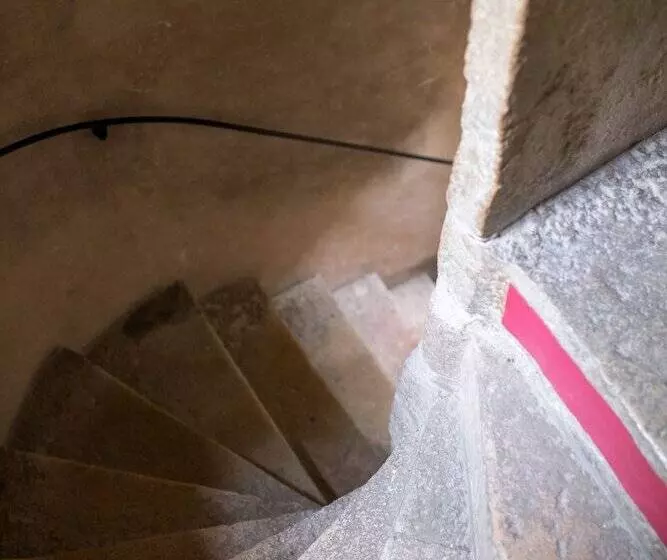 Hotelli Les Remparts Hôtels Et Demeures Historiques