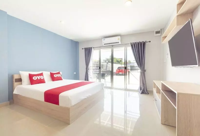 Hotelli Oyo 75383 Danthip Place