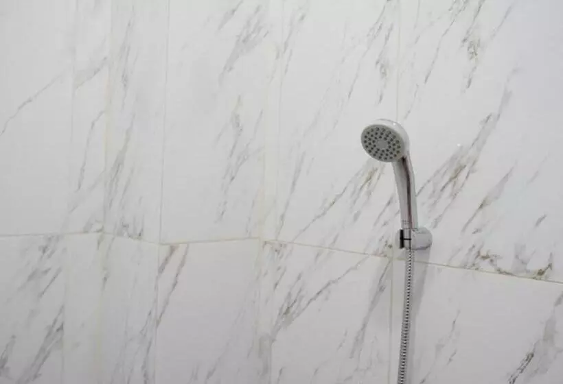 Hotelli Reddoorz Near Pasar Batang