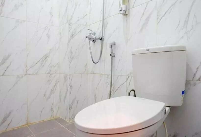 Hotelli Reddoorz Near Pasar Batang