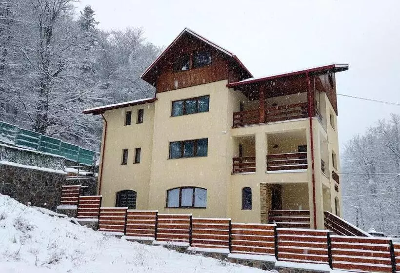 Majatalo Casa Raisa
