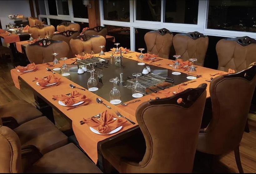 בית מלון כפרי Sumitel Gangtok Resort