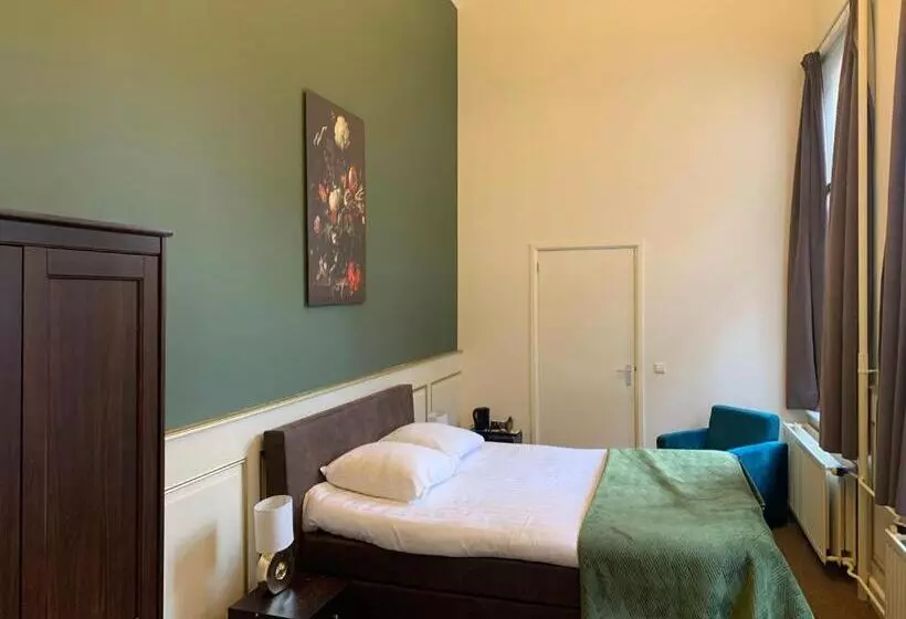 ホテル The Velvet Lodge