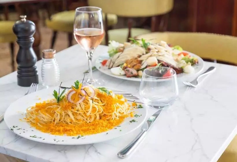 Monsieur Miot Concept Hotel   Bastia Centre