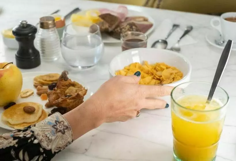 Monsieur Miot Concept Hotel   Bastia Centre