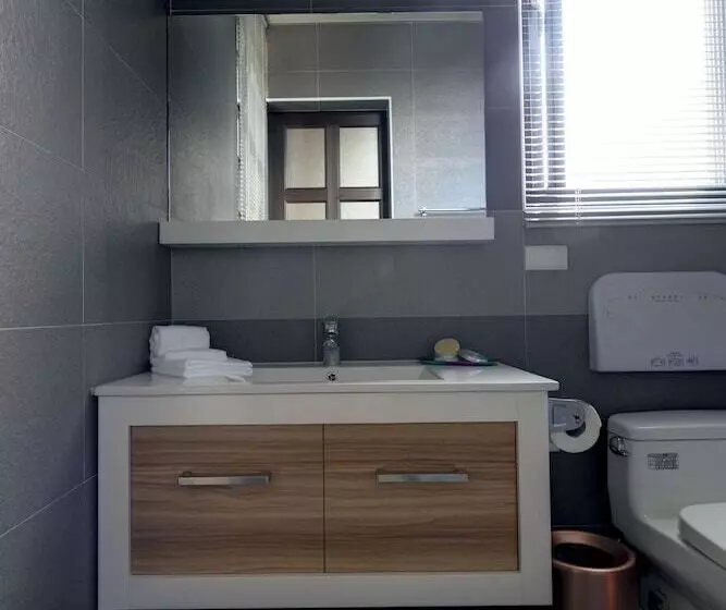 هاستل Pod Labo 家庭多人高cp 四人起