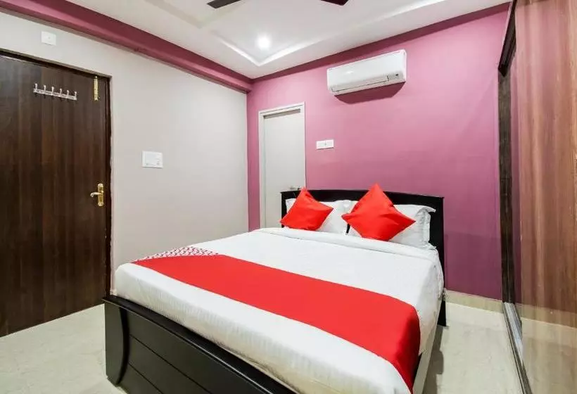 ホテル Capital O 37222 Kiran S Pride Service Apartment