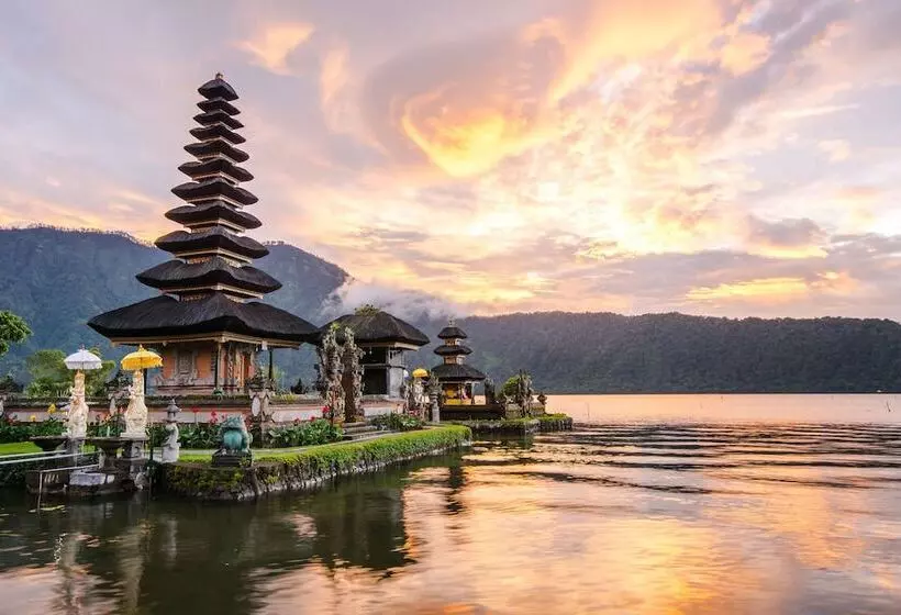 ペンション Keramahan Townhouse Bali