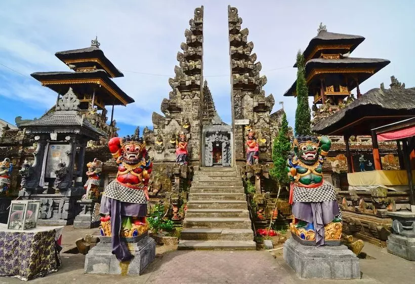 ペンション Keramahan Townhouse Bali