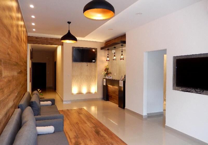 Premium Suites Deluxe Aparthotel Equipetrol