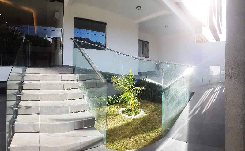 Premium Suites Deluxe Aparthotel Equipetrol