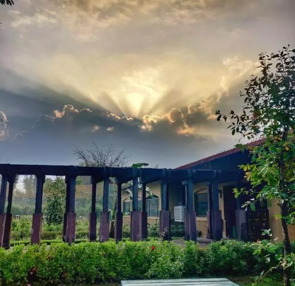 Lomakeskus The Celebration Van Vilas