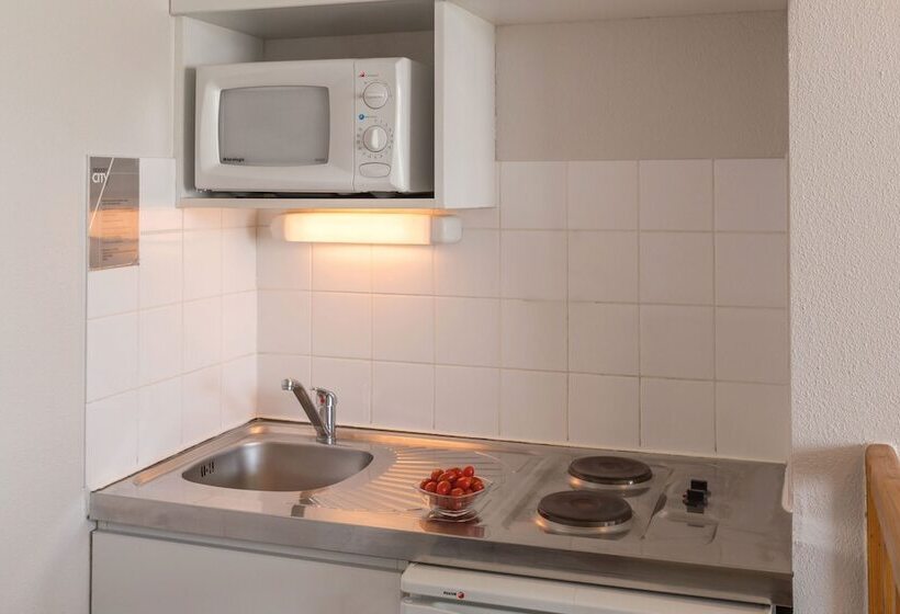 Appart City Classic La Rochelle Centre