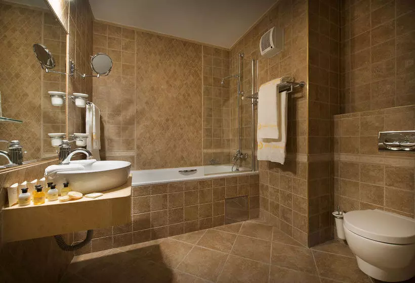 General Boutique Hotel & Wellness