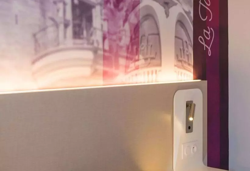 Brit Hotel Nantes Vigneux   L Atlantel