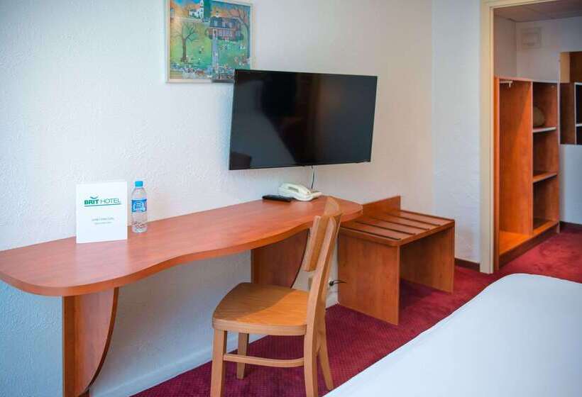 Brit Hotel Nantes Vigneux L Atlantel