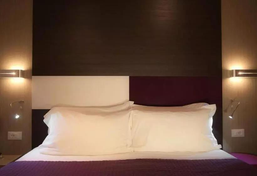 Genius Hotel Downtown