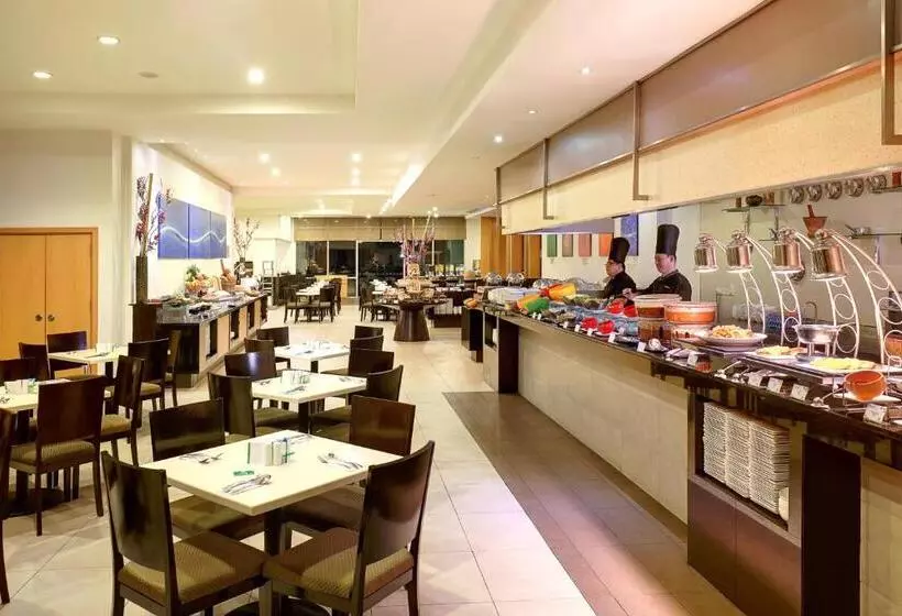 Hotel Holiday Inn Melaka By Ihg