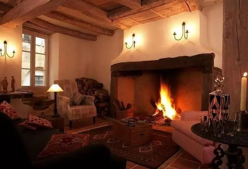 ホテル Logis Hôtel Le Boudoir