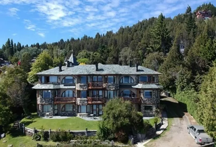 فندق Lirolay Suites   Apart