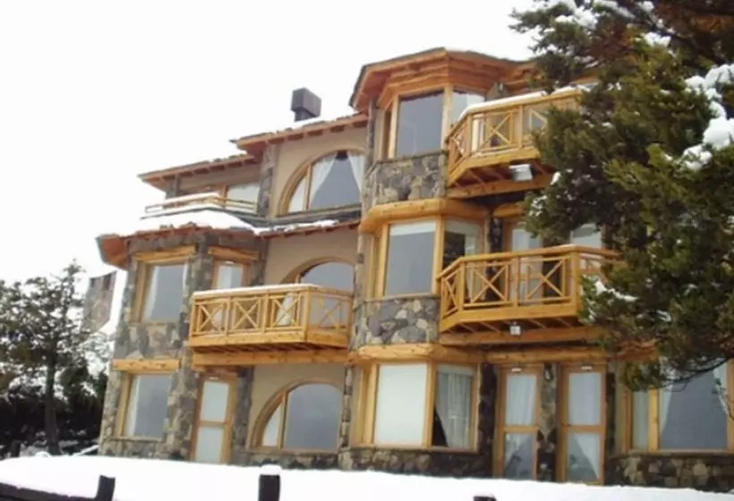 فندق Lirolay Suites   Apart