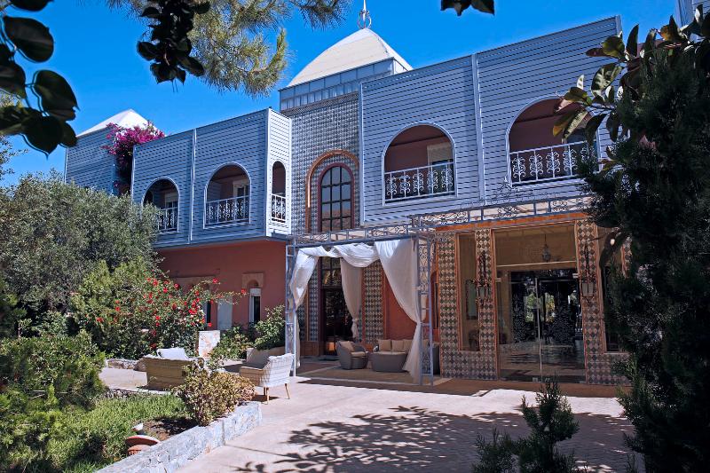 בית מלון כפרי Orpheas Resort