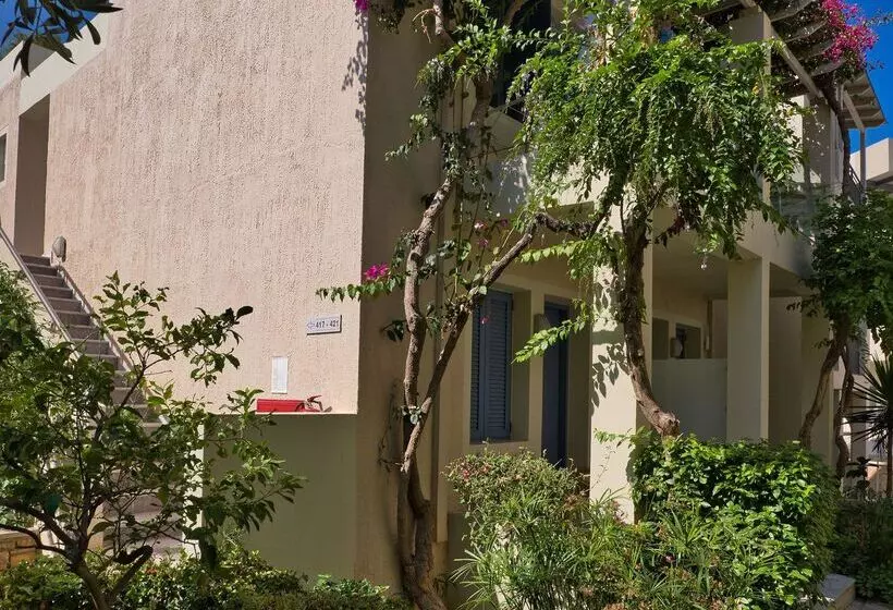 Отель Pearl Beach