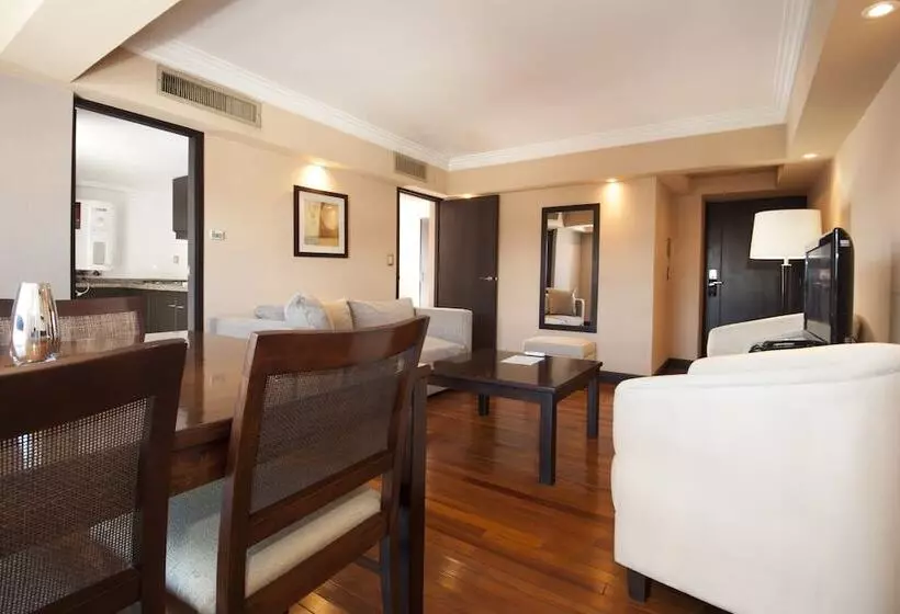 Hotel Premium Tower Suites