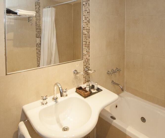 فندق Premium Tower Suites