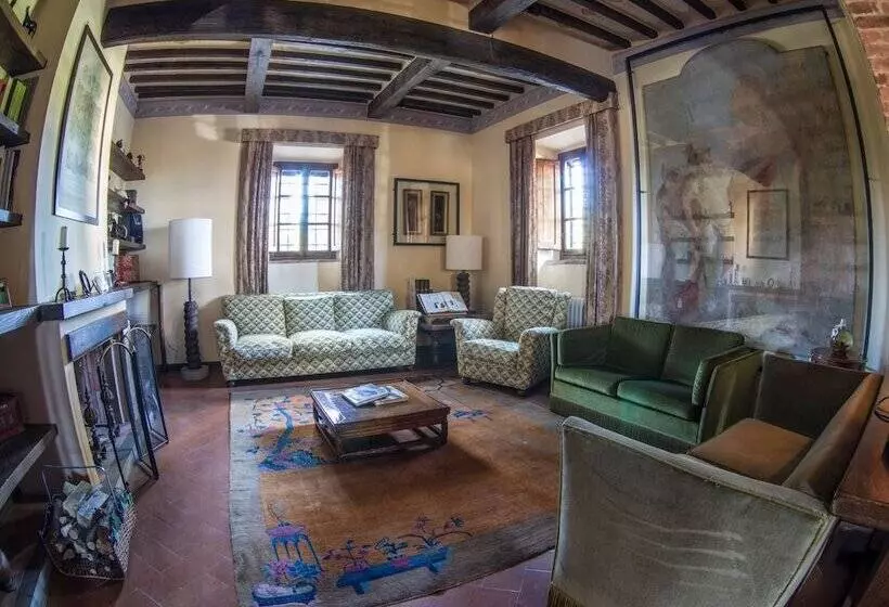 هتل Relais Villa Petrischio