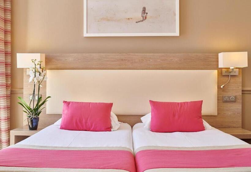 בית מלון כפרי Vacances Bleues Royal Westminster