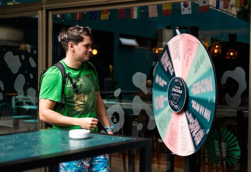 هتل Viajero Hostel Buenos Aires