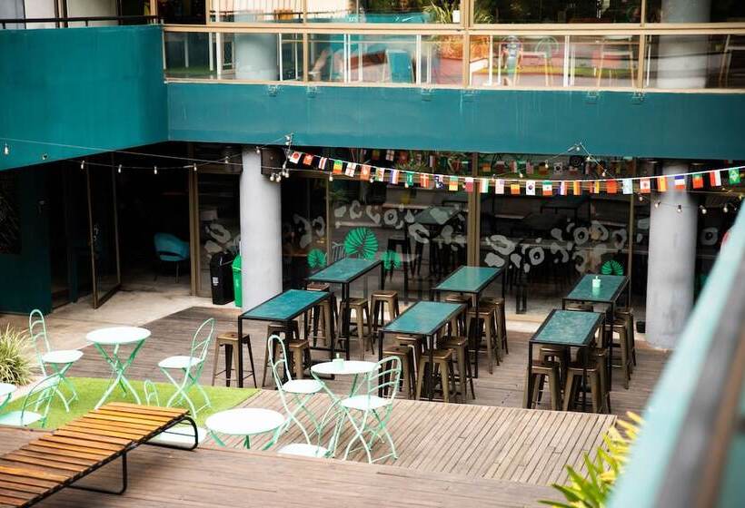 هتل Viajero Hostel Buenos Aires