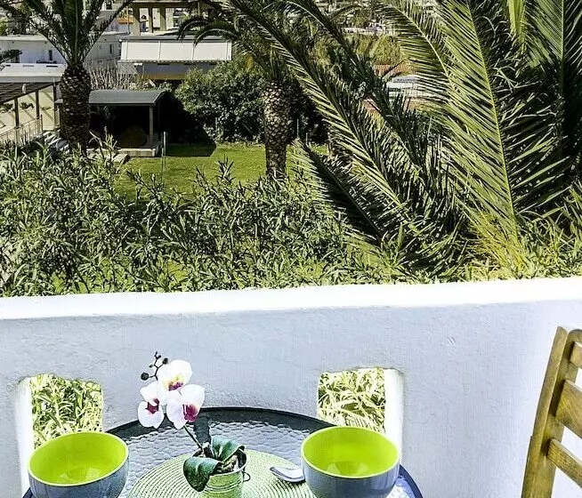 Hotelli Kostas Maria Studios