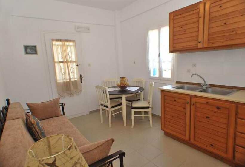 فندق Pension Moschoula