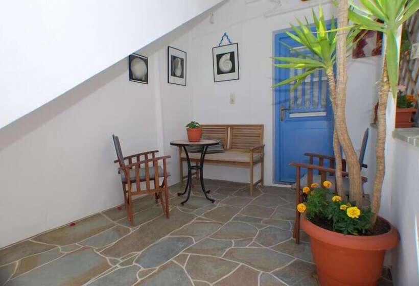 فندق Pension Moschoula