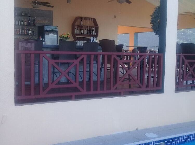 هتل The Heritage Inn