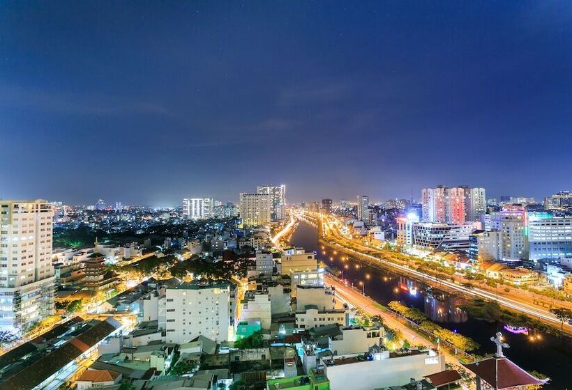 هتل The Milky Way River Gate Apartment