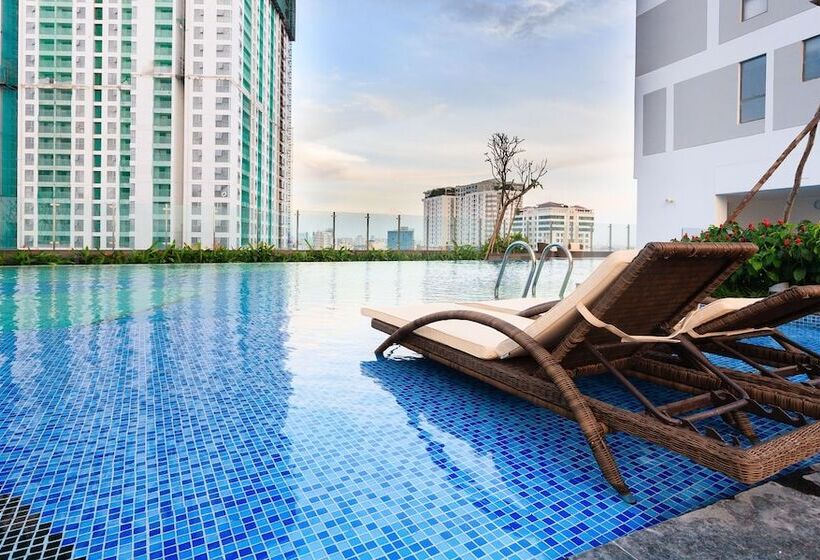 هتل The Milky Way River Gate Apartment