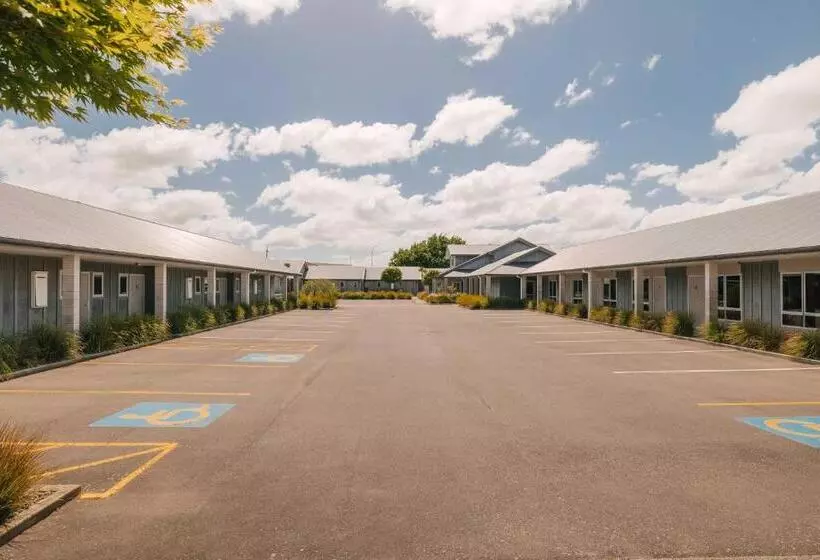 South Street West Motel
