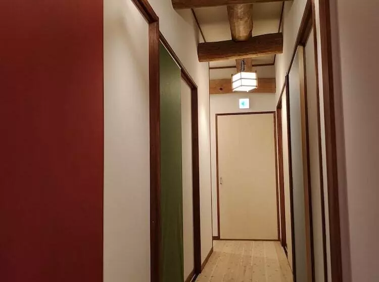 Hotelli Kominka Guesthouse Himawari