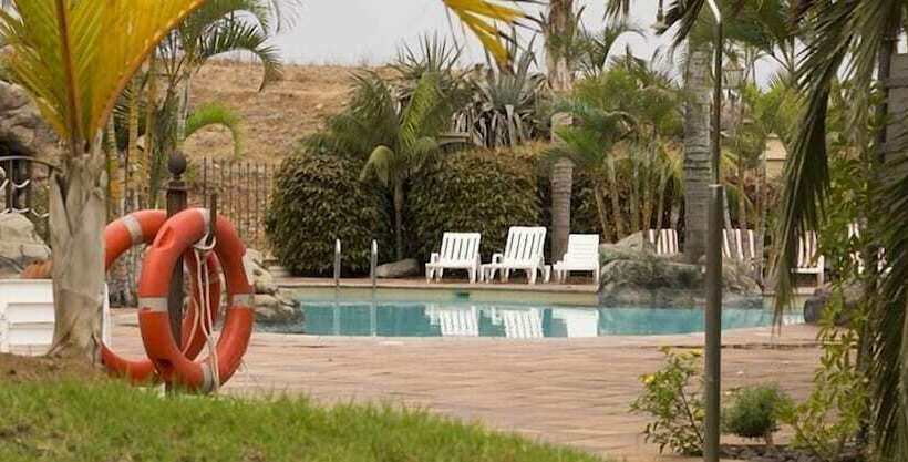 Apartamentos Playa De Los Roques