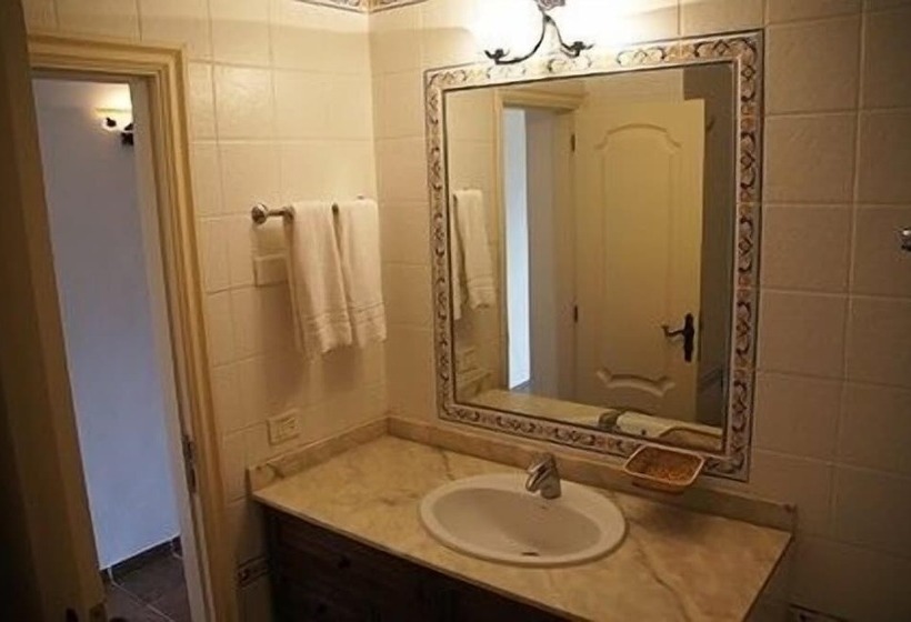 Apartamentos Playa De Los Roques