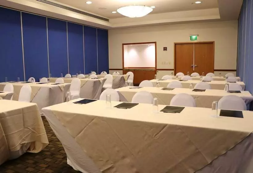 هتل Courtyard By Marriott Villahermosa Tabasco