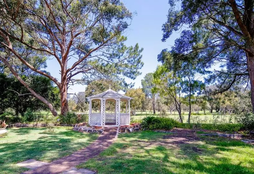 Отель Golf Place Inn