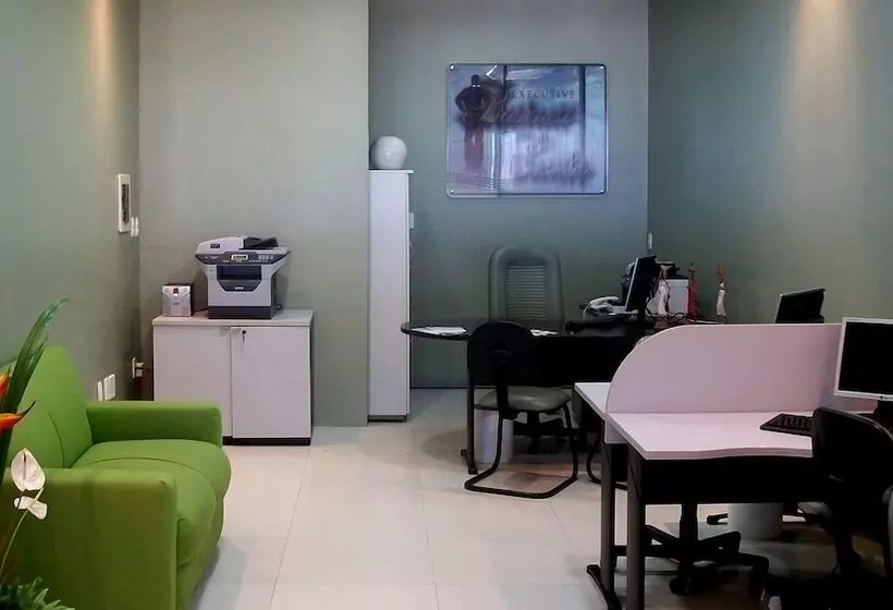 Gran Hotel Stella Maris Urban Resort & Conventions