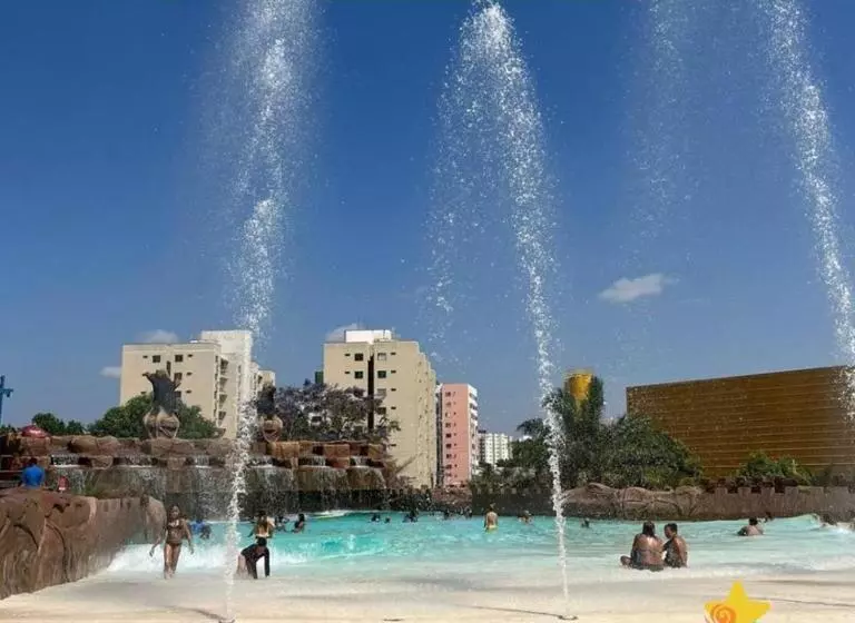 Hot Star Thermas Hotel No Centro De Caldas Novas